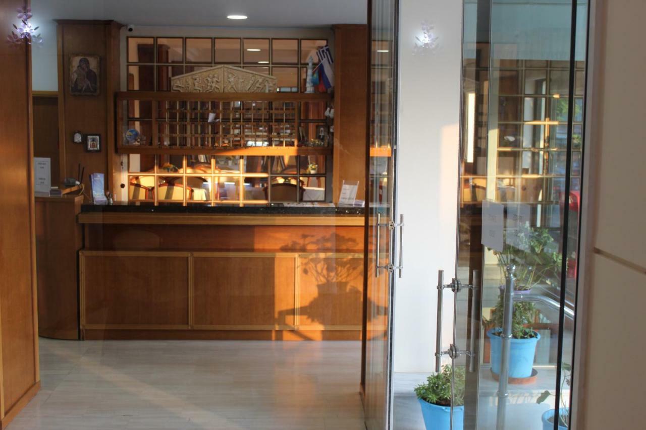 Hotel Marion Loutraki  Exterior photo